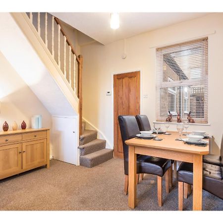 Beautiful 2 Bed With Free Parking - Pass The Keys Lägenhet York Exteriör bild